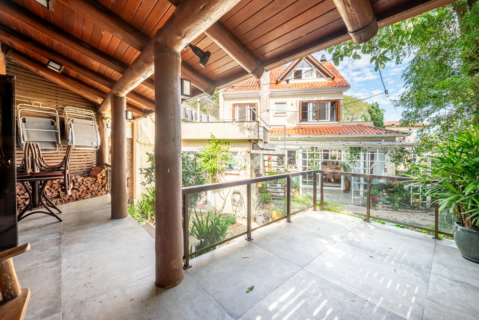 Image 38 - 995372