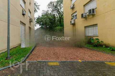 Image 35 - 995406