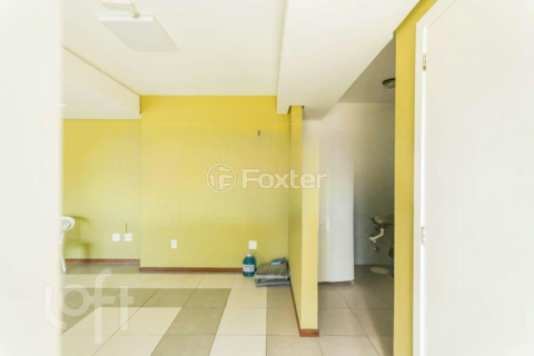 Image 32 - 995406