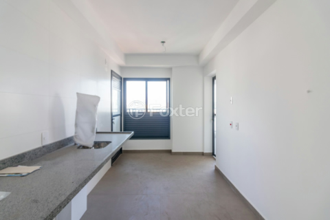 Image 31 - 995434