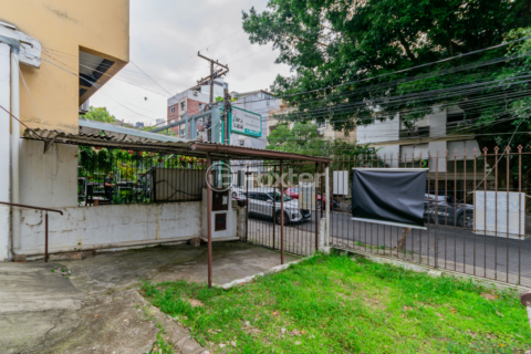 Image 33 - 995587