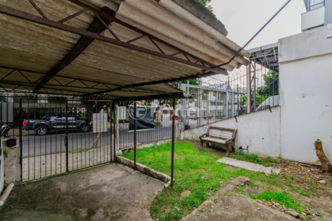 Image 35 - 995587