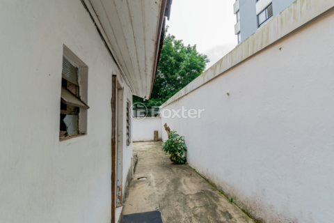 Image 32 - 995587