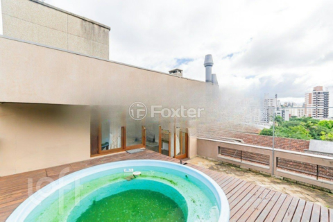 Image 38 - 995609