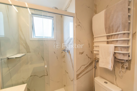 Image 35 - 995618