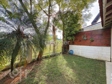 Image 37 - 995651