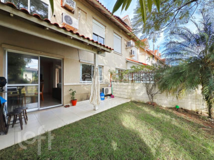 Image 38 - 995651