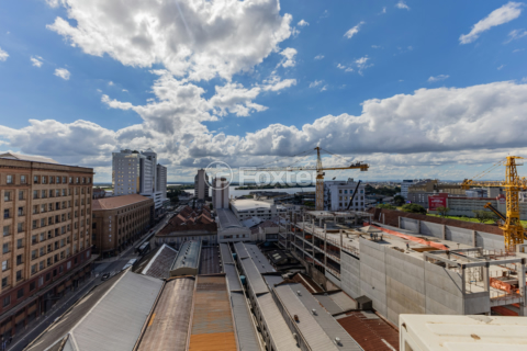 Image 7 - 995652