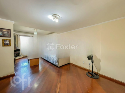 Image 3 - 995659