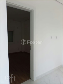 Image 3 - 995699