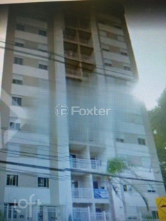 Image 7 - 995762