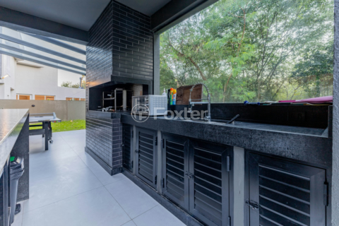Image 70 - 995766