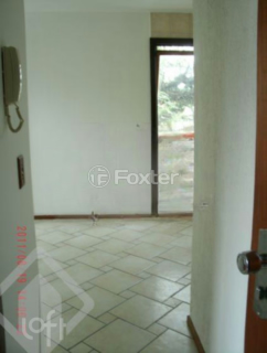 Image 8 - 995840