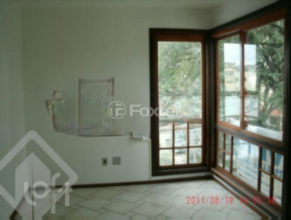 Image 5 - 995840