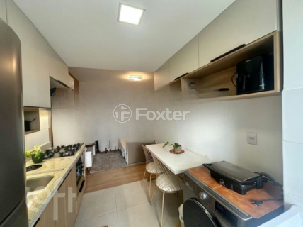 Image 3 - 995846