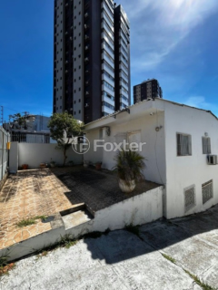 Image 1 - 995851