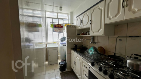 Image 3 - 995882