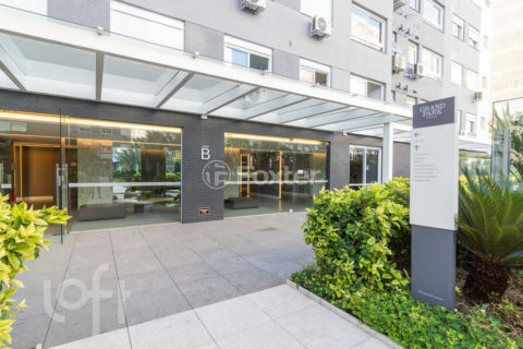 Image 35 - 995894