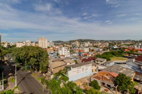 Image 35 - 995983