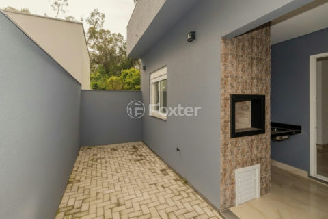 Image 11 - 996007