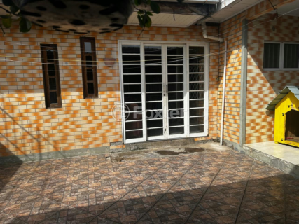 Image 35 - 996033
