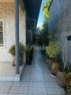 Image 34 - 996033