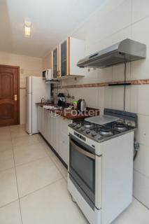 Image 31 - 996067