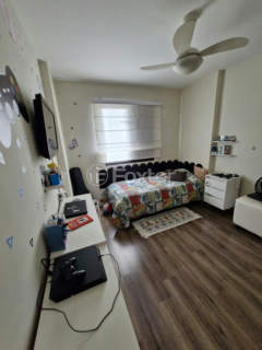 Image 3 - 996133