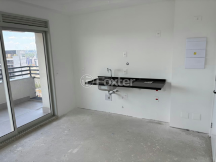 Image 3 - 996219