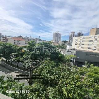 Image 9 - 996332