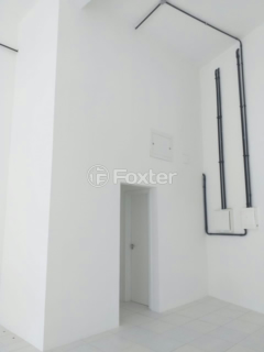 Image 3 - 996334