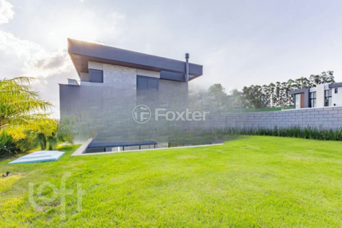 Image 3 - 996339