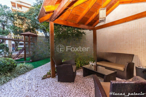 Image 32 - 996364