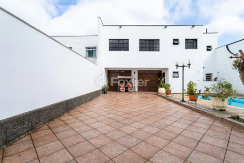 Image 37 - 996373