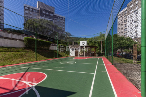 Image 6 - 996374