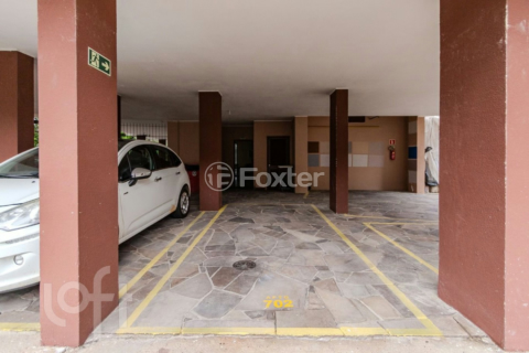 Image 21 - 996466