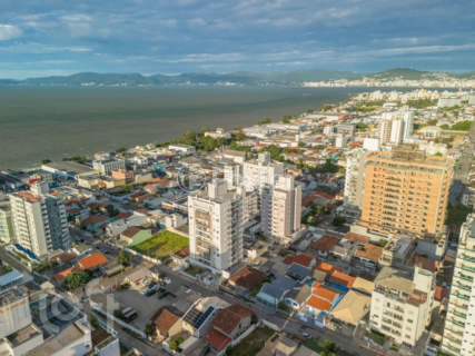 Image 35 - 996471