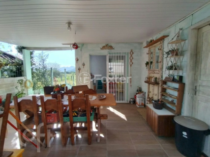 Image 11 - 996482