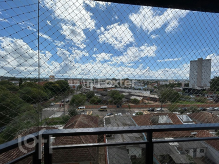 Image 5 - 996611