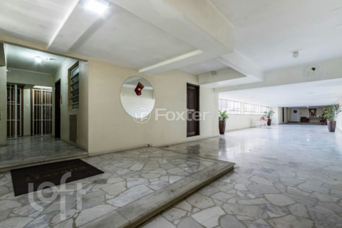Image 34 - 996675