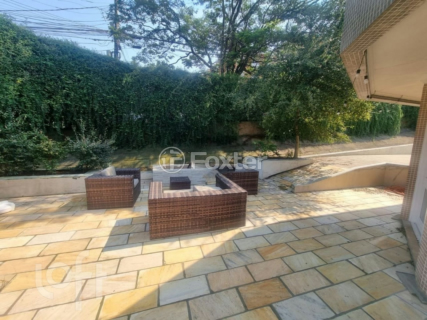 Image 33 - 996720