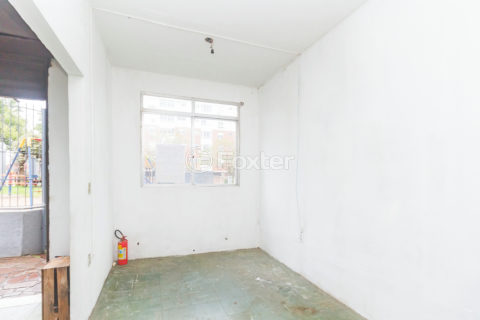 Image 3 - 996737