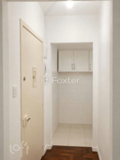 Image 3 - 996774