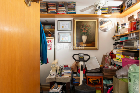 Image 31 - 996777