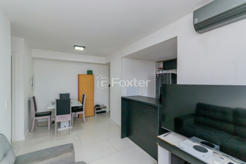 Image 7 - 996851