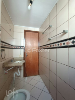 Image 7 - 997018