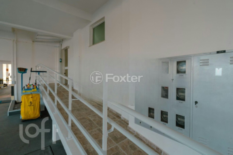 Image 31 - 997098