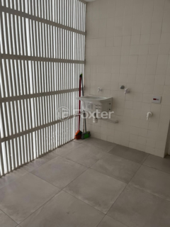 Image 3 - 997111