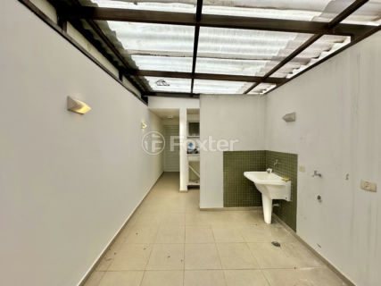 Image 33 - 997185