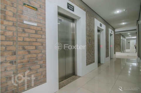 Image 38 - 997293